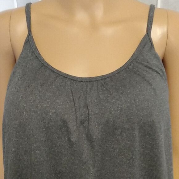 NWOT 32° Cool W/ breast pads dark gray Cami - Picture 5 of 13
